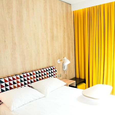 Ibis Styles Caen Centre Historique Hotel Eksteriør billede